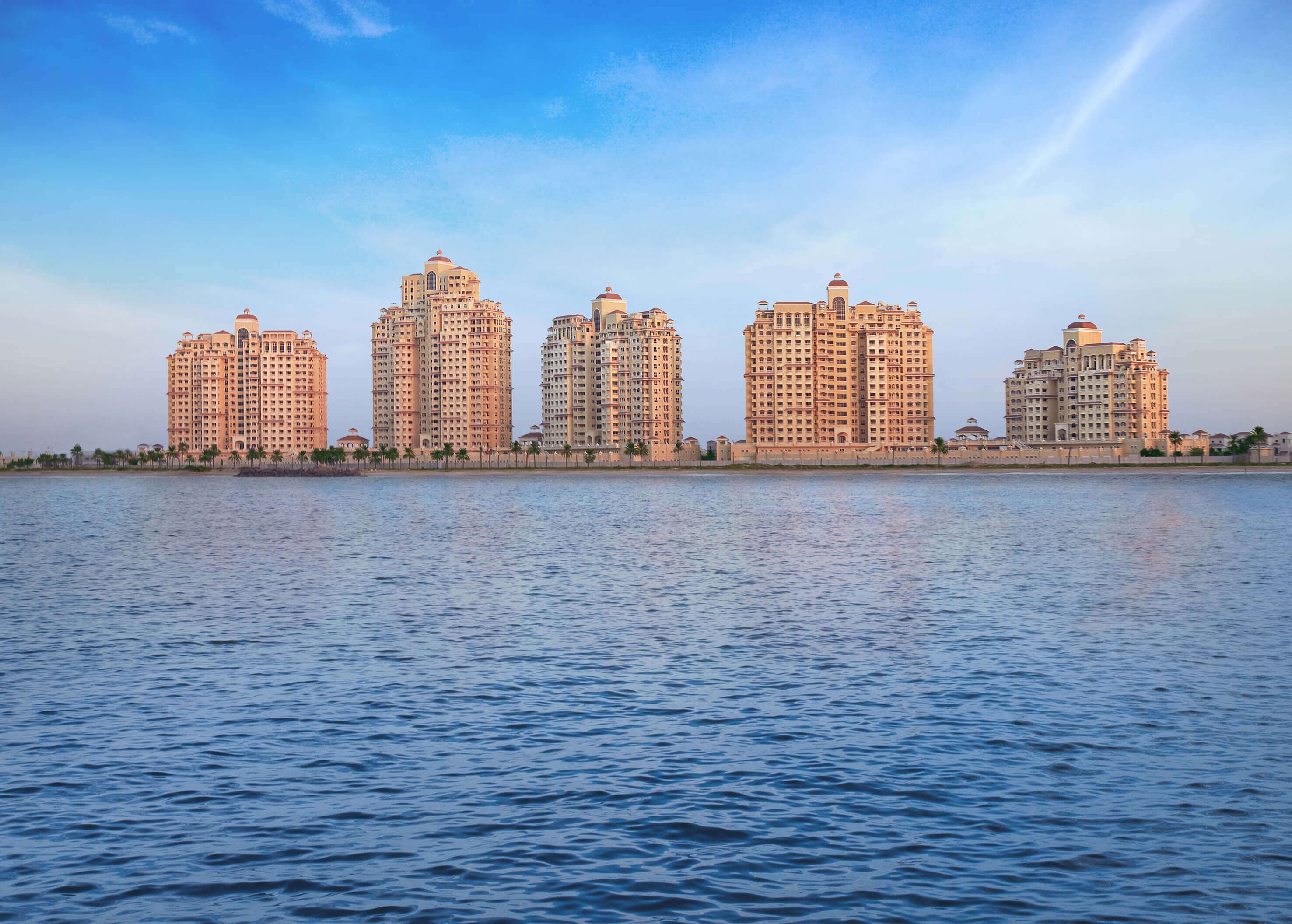 The Royal Breeze Residences, Al Jazeera Al Hamra